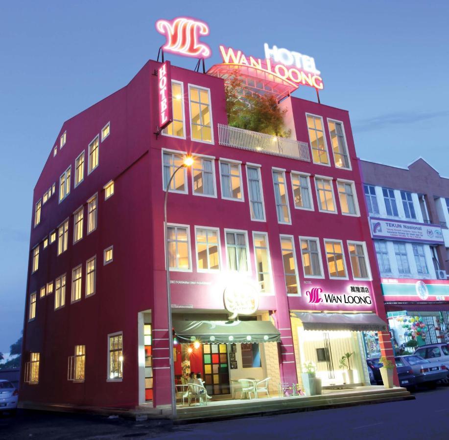 Wan Loong Hotel Pontian Kecil Kültér fotó